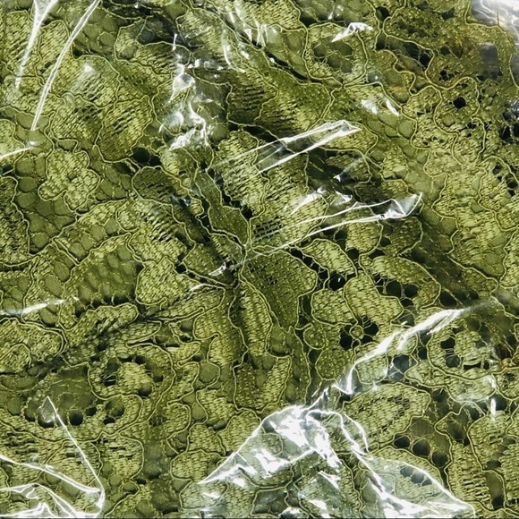 BETSEY JOHNSON Lace V-Neck Bell sleeve Dress. - Picture 6 of 7